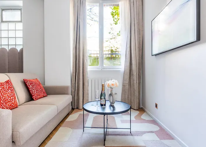 Charming And Cosy For 4 Guests- Fecamp Lägenhet